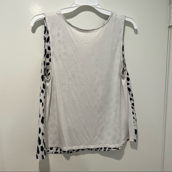 dot blouse - Picture 3 of 3